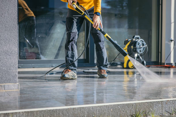 Best Gas Station Cleaning  in Rossford, OH